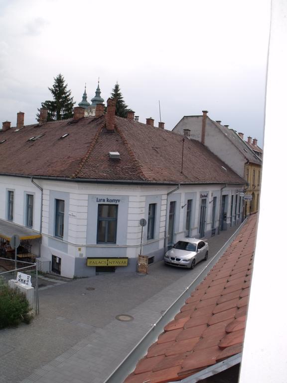 Aranyvár Appartamento Eger